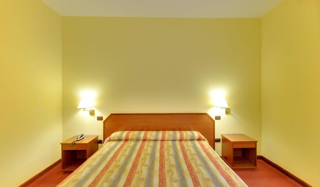 Luz Hotel Haro Εξωτερικό φωτογραφία